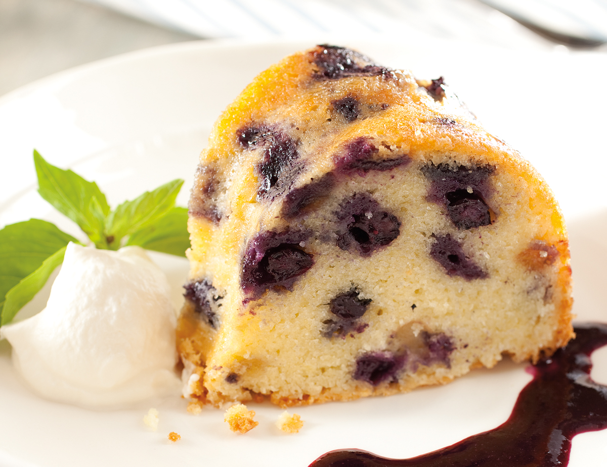 Blueberry-Sour-Cream-Cake